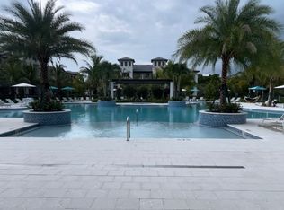 90 N Bryan Rd #702, Dania, FL 33004