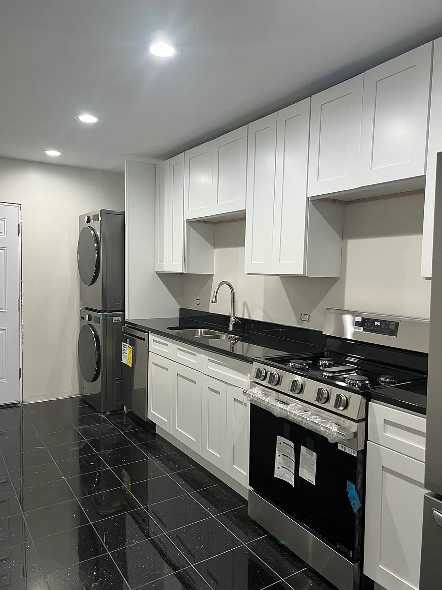 Building Photo - 2821 N Campbell Ave #1F