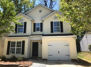 3806 Brookchase Ln, Charlotte, NC 28205