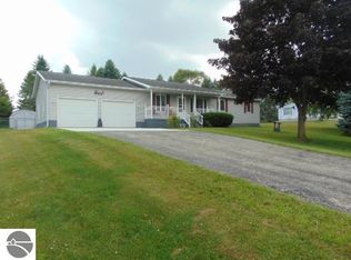 10441 Monroe Rd, Elwell, MI 48832