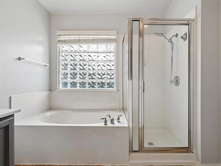 1001 Monadale Trl — Photo 21