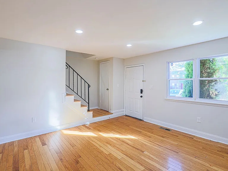 14 Luffing Ct — Photo 19