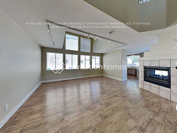 4th image of 9590 Friant St