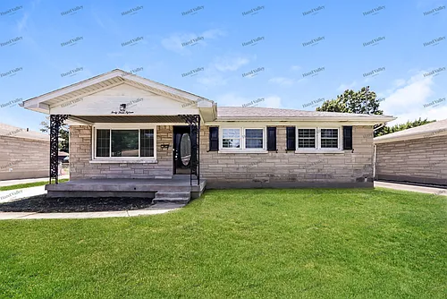4315 Clarene Dr Photo 1