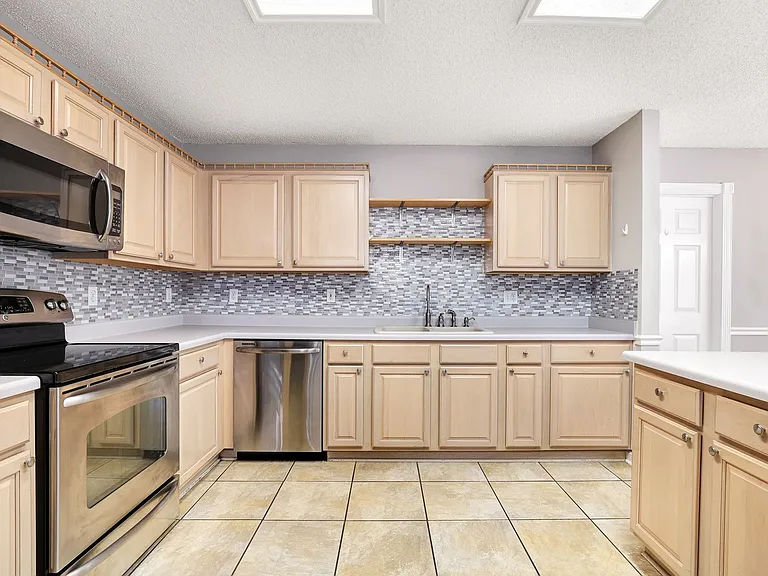 8502 Cottage Park — Photo 8
