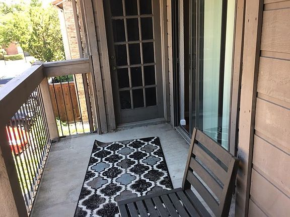 5th image of 336 Melrose Dr APT 19C