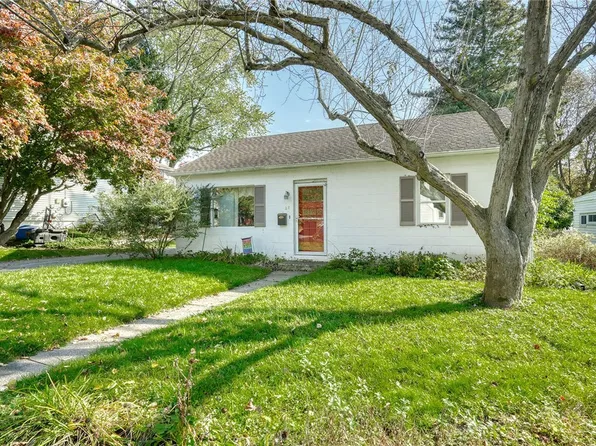 28 Audley Way, Rochester, NY 14610