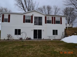 30536 590th St, Millville, MN 55957