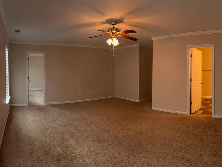 505 Townsend Place Dr — Photo 14