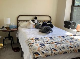 69 Gainsborough St APT 10, Boston, MA 02115