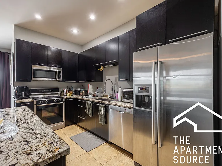 2348 N Lister Ave #206 — Photo 3