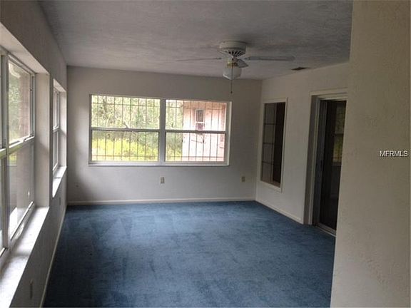 3rd image of 673 Lake Dr