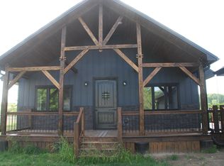 305 Jones St, Fayette, IA 52142