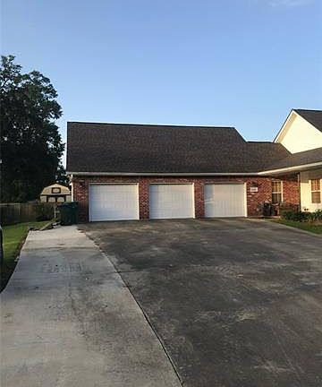 3rd image of 2751 Sara Jane Dr