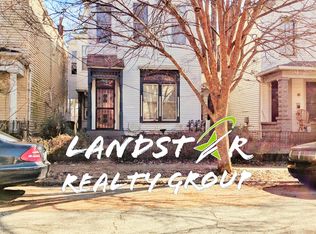 1408 Saint Anthony Pl #1, Louisville, KY 40204