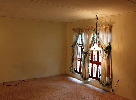 2nd image of 241 Canterbury Dr