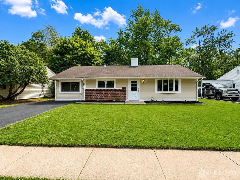 1st image of 12 Stony Rd