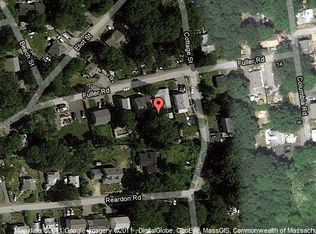 11 Fuller Rd, Billerica, MA 01821