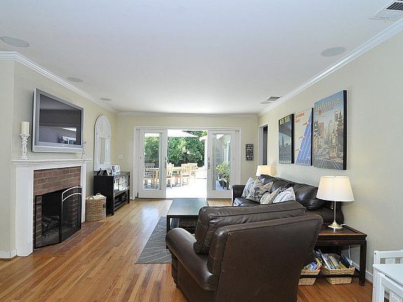 2nd image of 2312 Shibley Ave