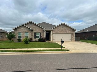 22640 Regent Dr, Athens, AL 35613