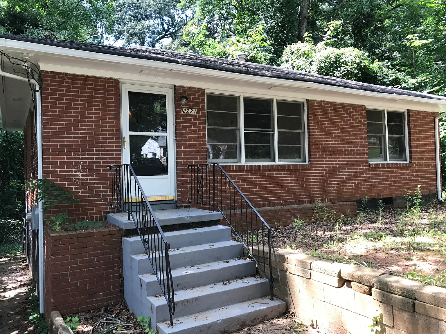 2221 Nelms Dr SW photo 1