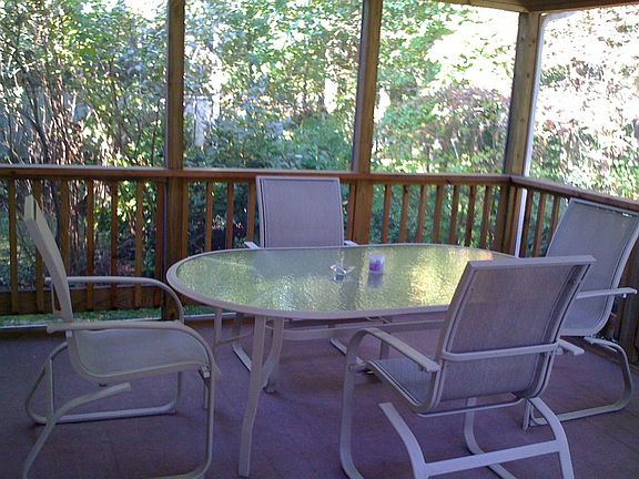 Screened Porch