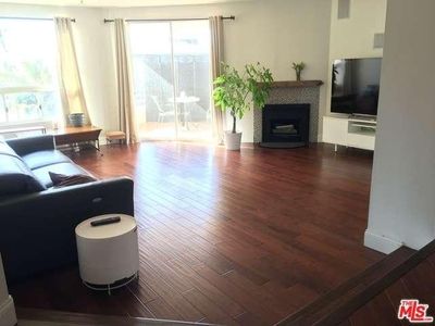 245 Main St APT 212, Venice, CA, 90291