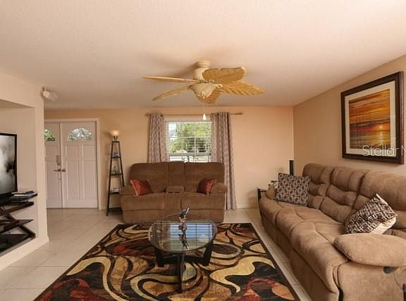 3rd image of 2625 Alamander Ave