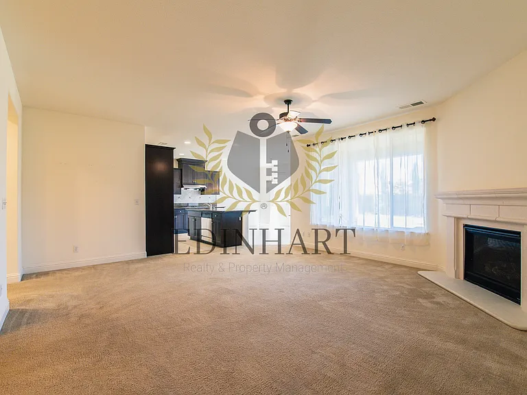 3952 Serena Ave — Photo 9