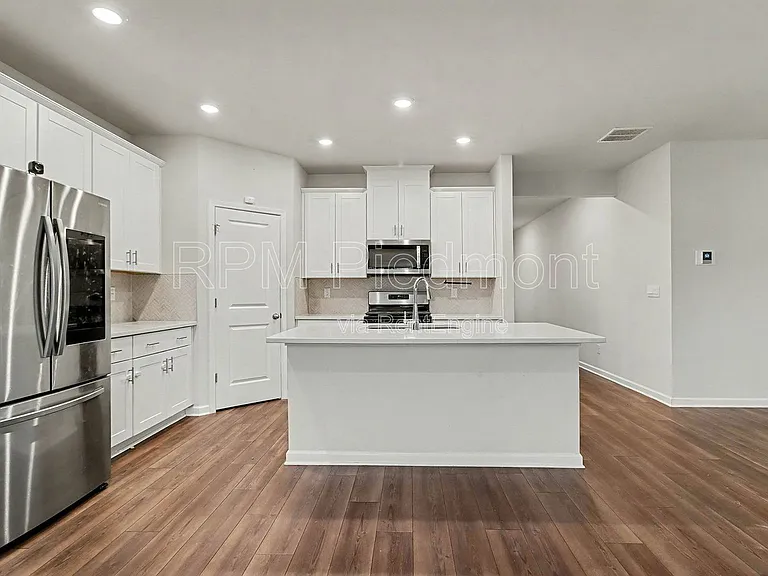 760 Sara Meadow Rd — Photo 17