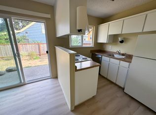 4512 NE Prescott St, Portland, OR 97218