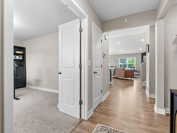 5th image of 385 Freedom Ln