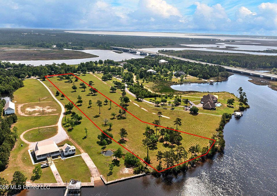 1st image of Jordan Bluff Dr Lot 8