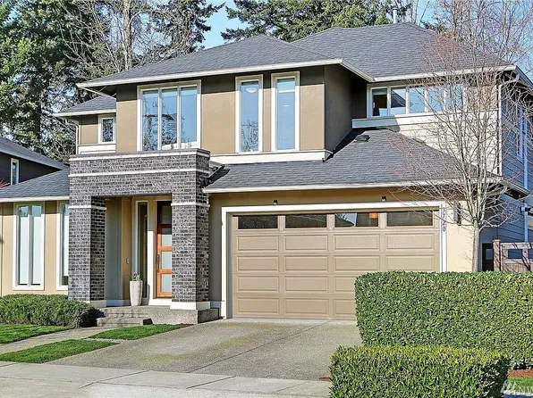 3720 NE 24th St, Renton, WA 98056