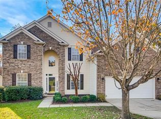 5000 Fine Robe Dr, Indian Trail, NC 28079