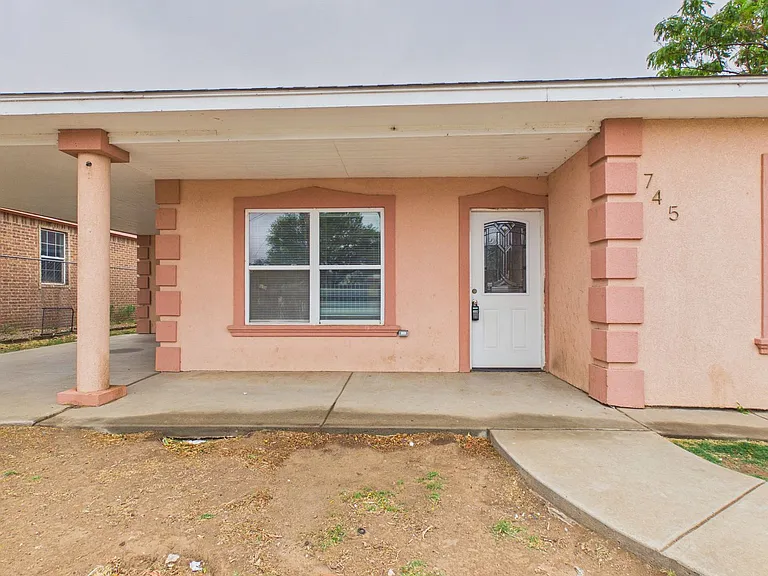 745 N Aldredge St #A — Photo 5
