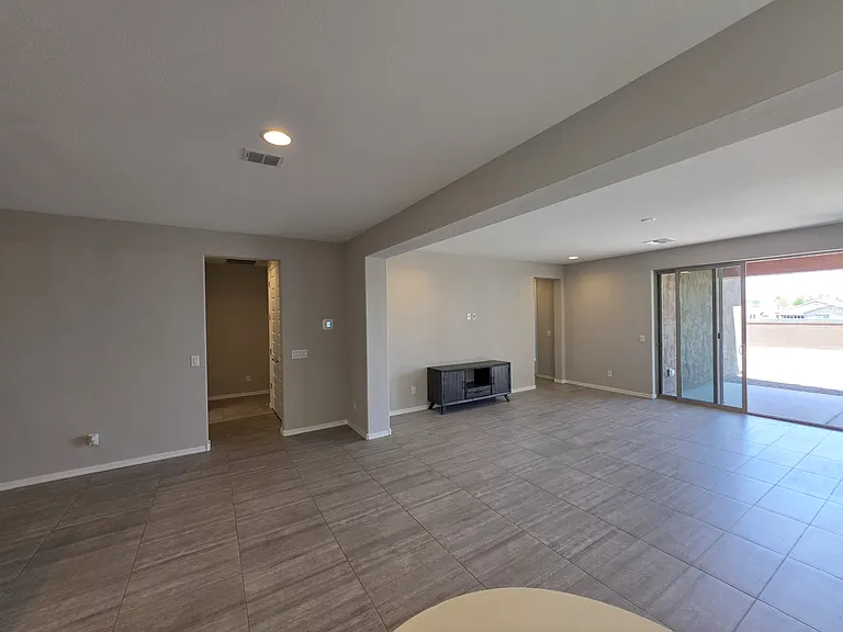 7128 W Coles Rd — Photo 13