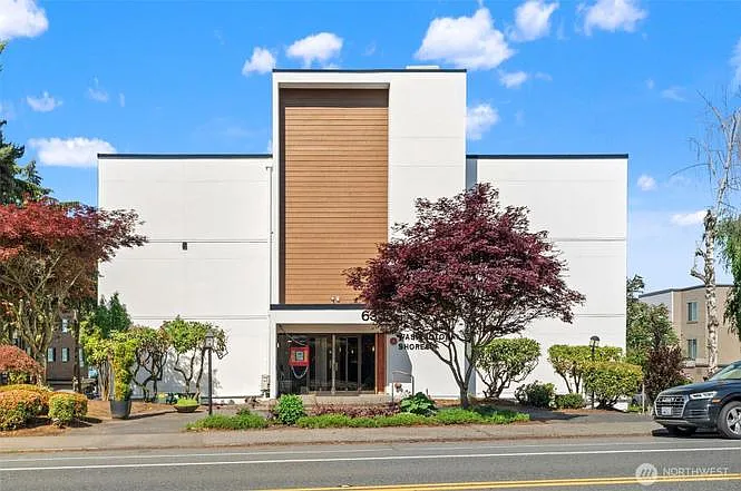 6333 Lake Washington Blvd NE #206 — Photo 5