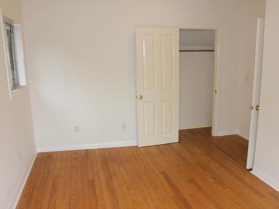 5th image of 612 Brooks Ave