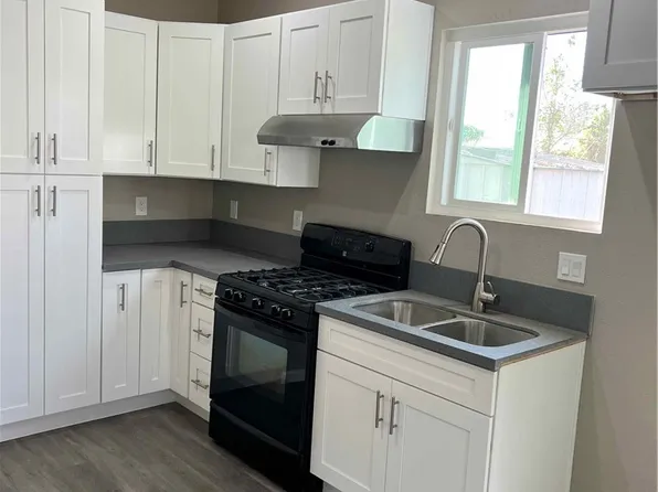 10026 Portola Ave, Bloomington, CA 92316