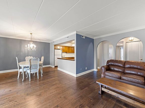 4th image of 8704 Mobile Ave #2C