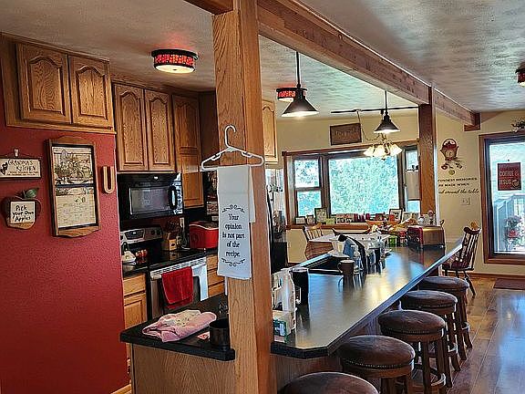 5th image of 425 O'Haire Blvd