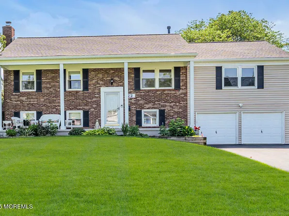 22 Indian Hill Road, Freehold, NJ 07728