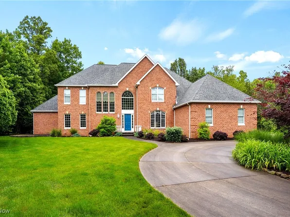3443 Aegean Dr, Akron, OH 44333