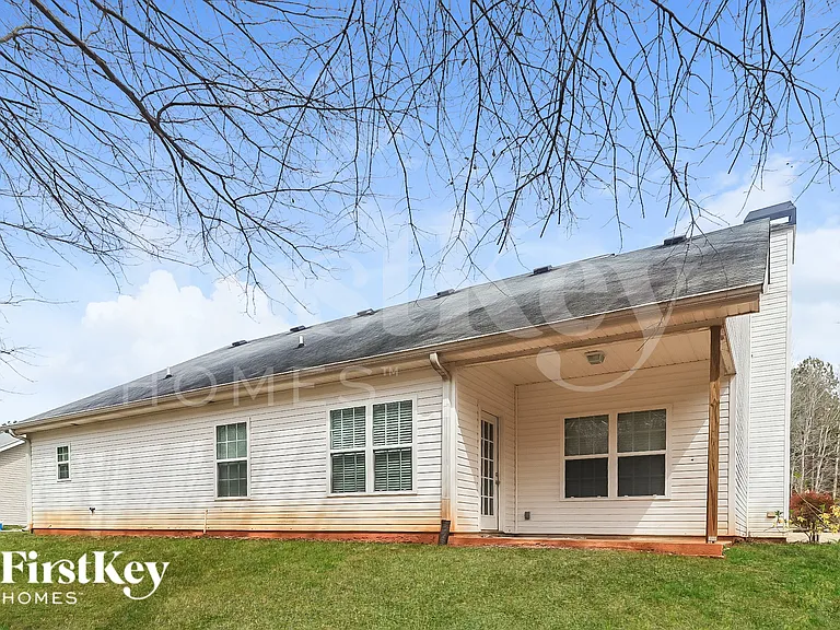 85 Meadow Spring Ct — Photo 15