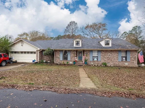 710 S 24th St, Arkadelphia, AR 71923