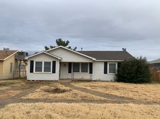 712 E 17th St, Colorado City, TX 79512