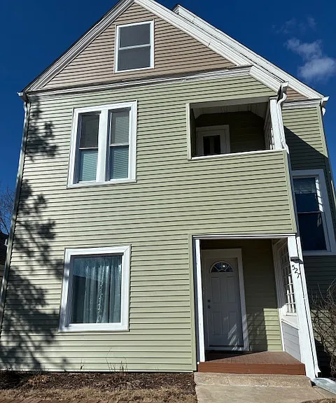 527 Penn Ave N #F2 — Photo 1