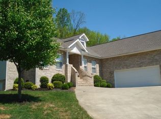 231 Michaels Ridge Blvd, Johnson City, TN 37615