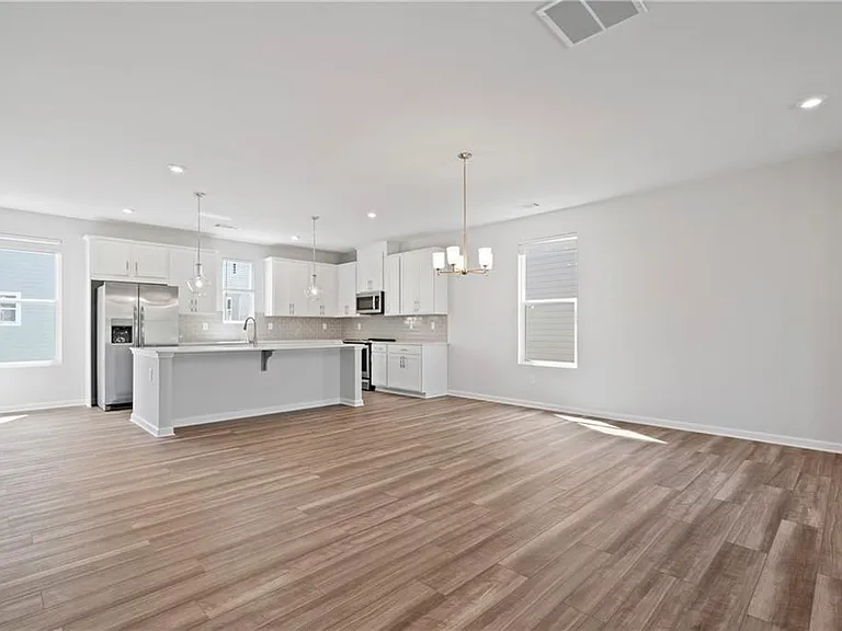 1359 Creek View Ln NW — Photo 11